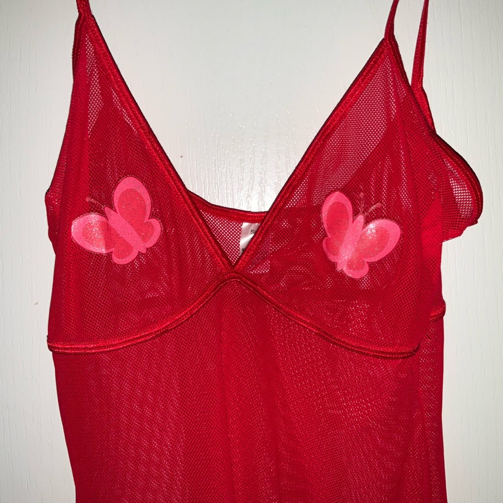 Lingerie - Picture 2 of 4